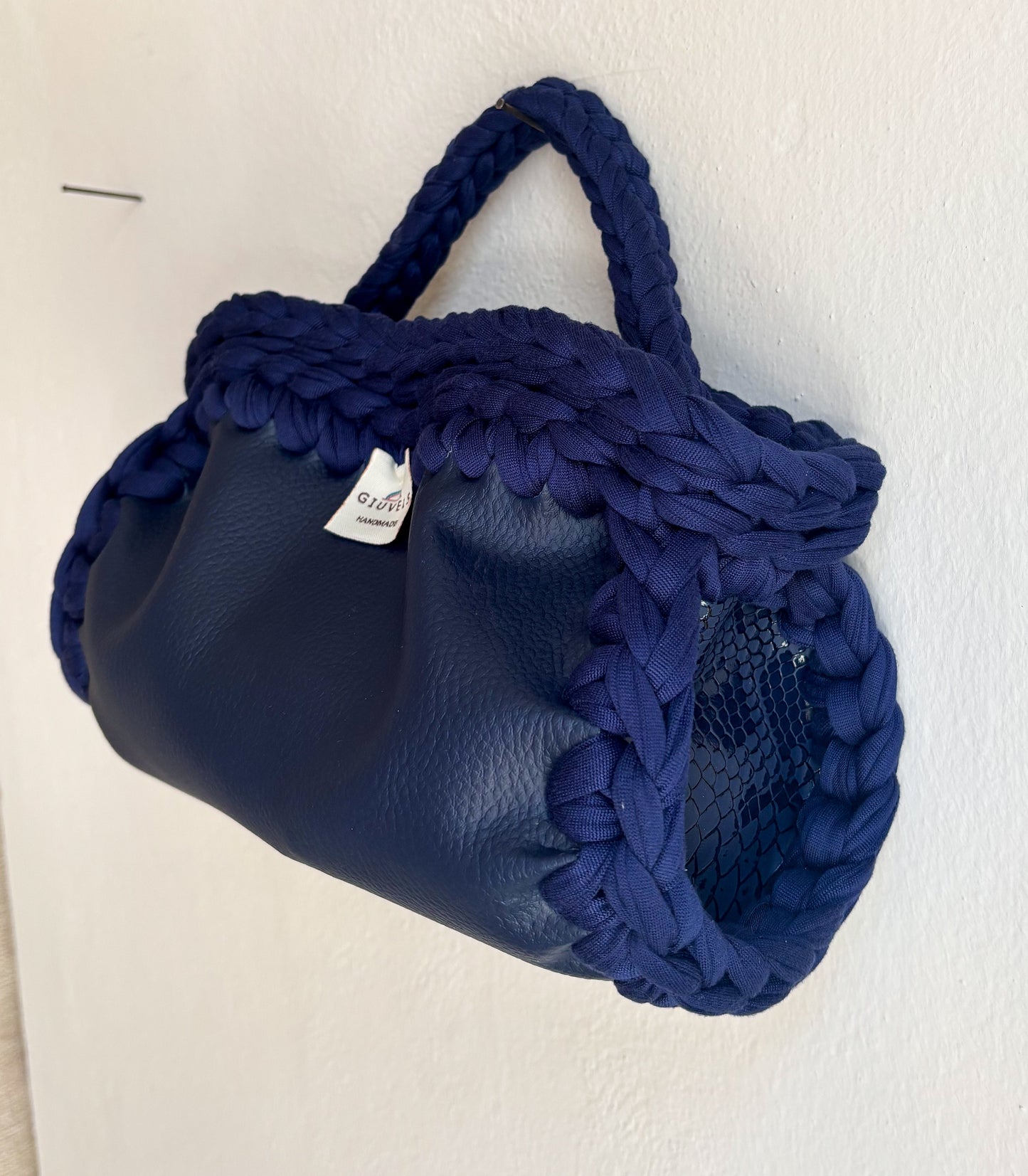 ππ GIUncinetto OVAL SMALL Ecopelle BLUE con contorno Blu & LATERALI PITONE BLU