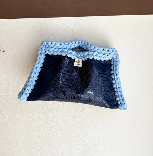 🐍🩵 GIUncinetto POCHETTE MEDIA PITONE BLU NOTTE con contorno Azzurro